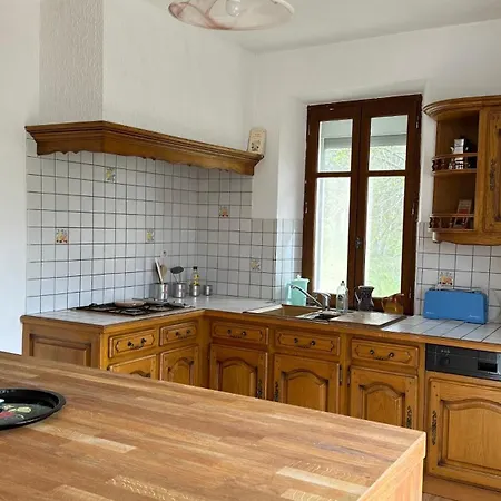 Maison Fougeres Droite Saint-prejet D'allier 14 Personnes Holiday home *