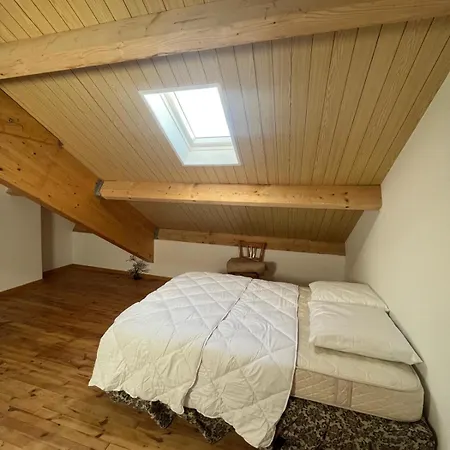 Maison Fougeres Droite Saint-prejet D'allier 14 Personnes Saint-Prejet-d'Allier